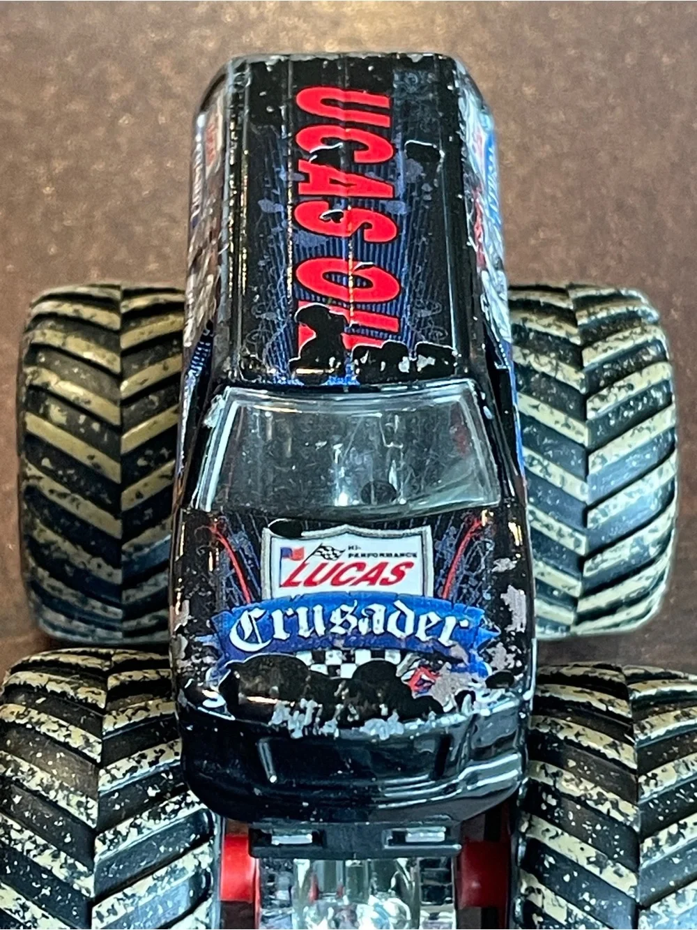 Hot Wheels Monster Jam Lucas Oil Crusader Diecast Monster Truck 1:64 Scale